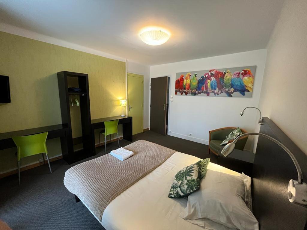 Hotel Le Smile Saint-Vincent-Sterlanges ภายนอก รูปภาพ